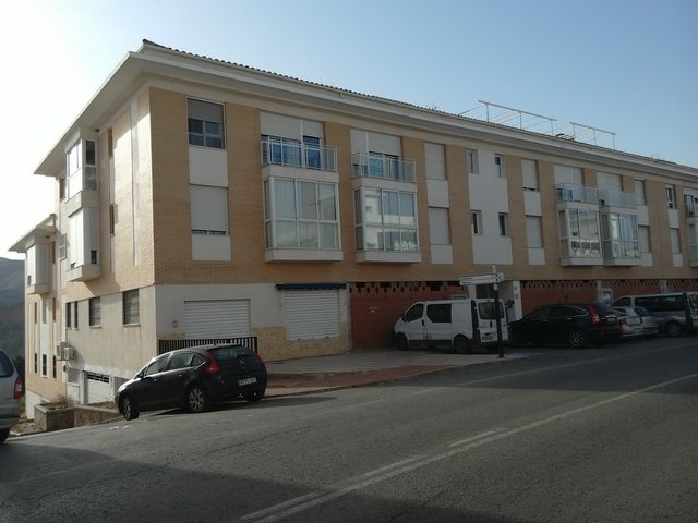 CL CARRETERA 84 Es:E Pl:-1 Pt:71