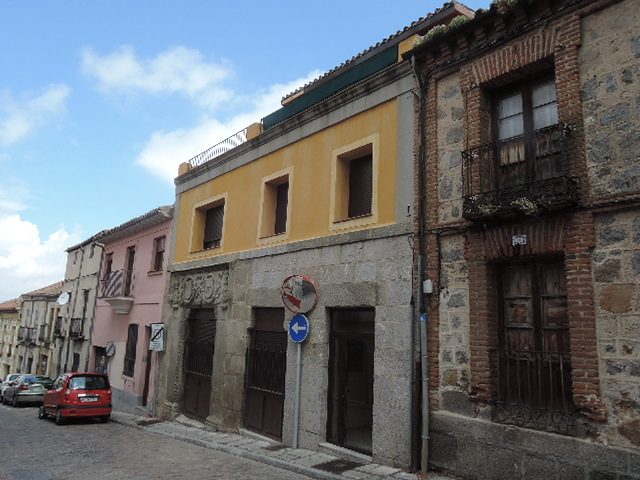 Calle Vallespin, 44