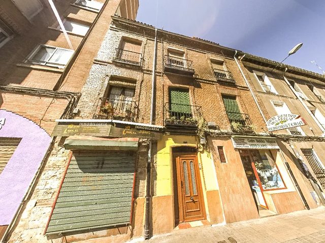 CL SAN ISIDRO 10 Es:- Pl:02 Pt:IZ