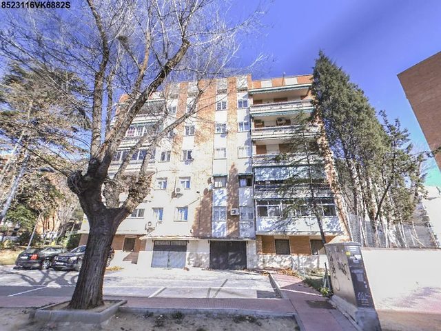 CL TORRELAGUNA 20(G) Es:G Pl:01 Pt:DR